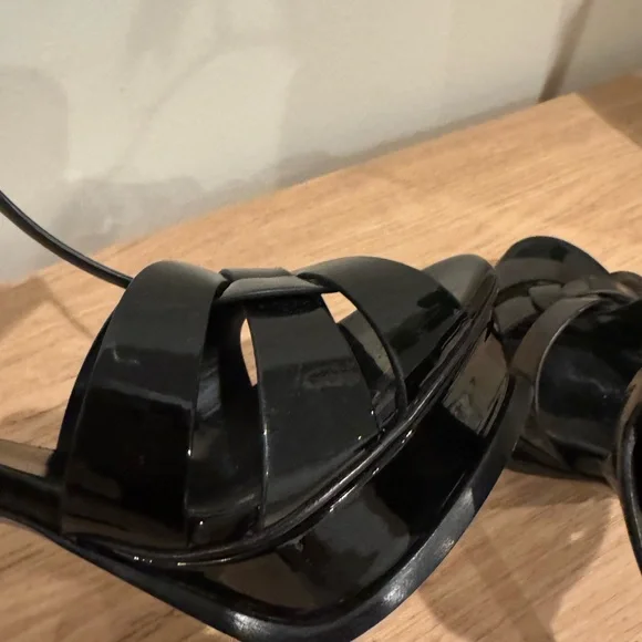 Saint Laurent Black Patent T-Strap Heels with Gold Logo - Picture 15 of 16
